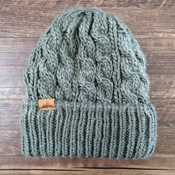H&M Beanie - Picture 2 of 3